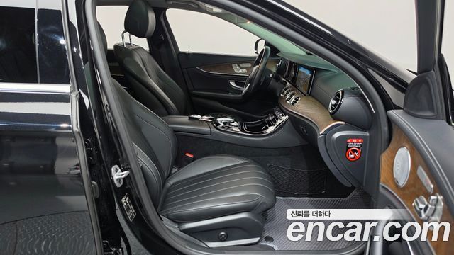 Mercedes-Benz E-Class (W213) E220d 4MATIC Exclusive 2019 — фото 25