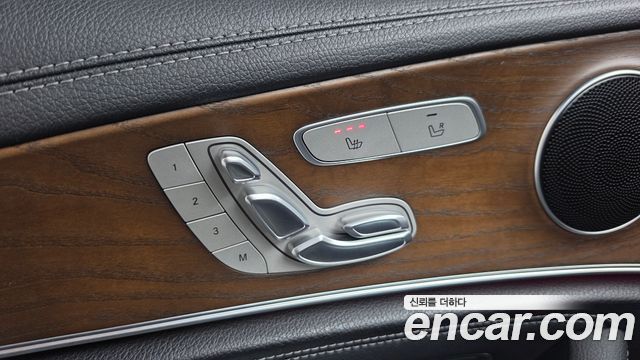 Mercedes-Benz E-Class (W213) E220d 4MATIC Exclusive 2019 — фото 33