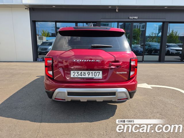 KG Mobility (SsangYong) Torres Gasoline 1.5 4WD T7 2023 — фото 3
