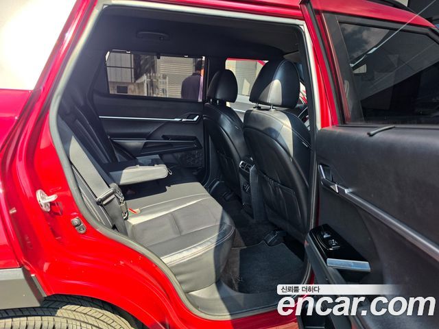 KG Mobility (SsangYong) Torres Gasoline 1.5 4WD T7 2023 — фото 17
