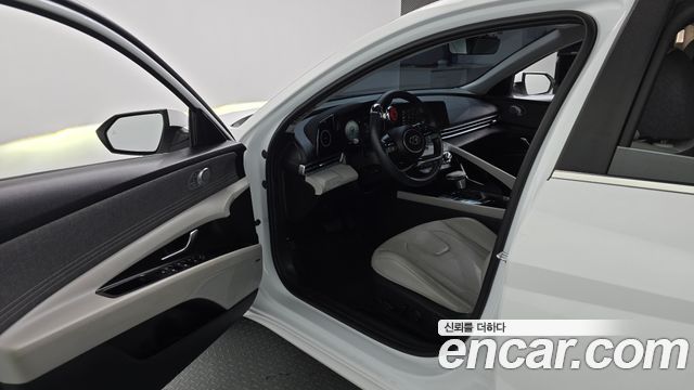Hyundai Avante (CN7) 1.6 Inspiration 2023 — фото 10