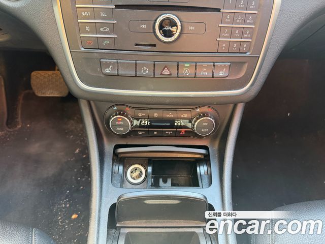 Mercedes-Benz CLA-Class (C117) CLA200 CDI 4MATIC 2015 — фото 17