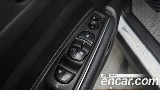 Renault Korea QM6 Gasoline 2WD RE Signature 2019 — фото 12