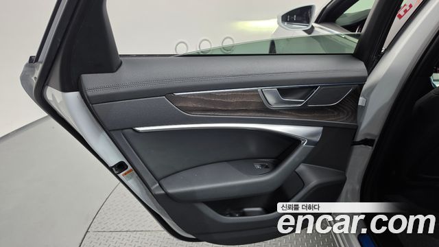 Audi A6 (C8) 40 TDI Quattro Premium 2021 — фото 21