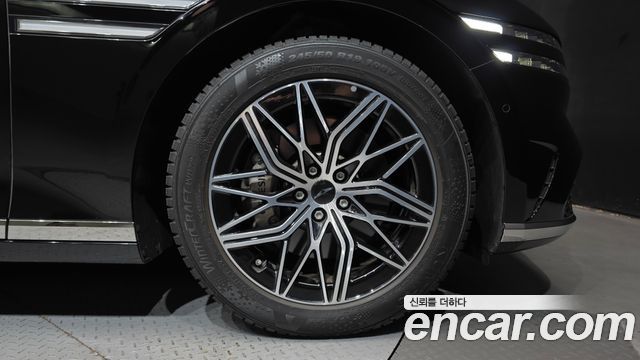 Genesis G90 (RS4) Gasoline 3.5 Turbo AWD 2023 — фото 21