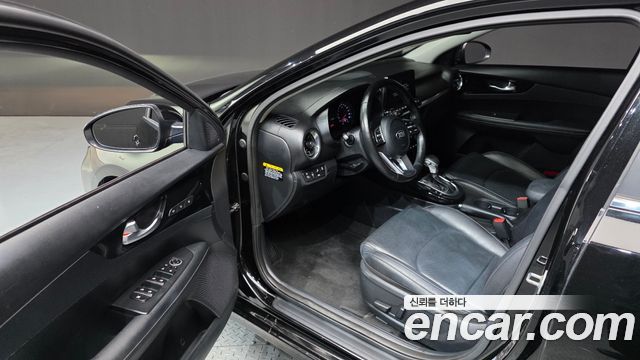 Kia K3 Noblesse 2019 — фото 10