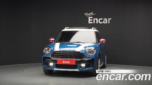 MINI Cooper D Countryman ALL4 2nd 2018 — фото 3