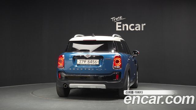 MINI Cooper D Countryman ALL4 2nd 2018 — фото 4