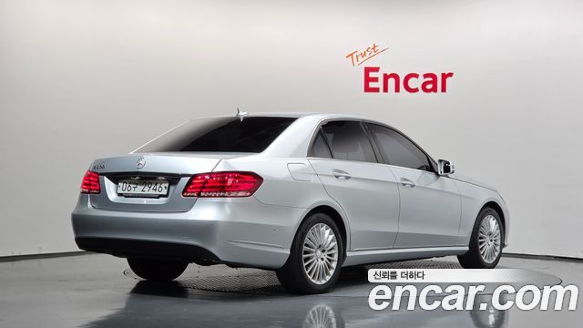 Mercedes-Benz E-Class (W212) E300 Elegance 2014 — фото 2