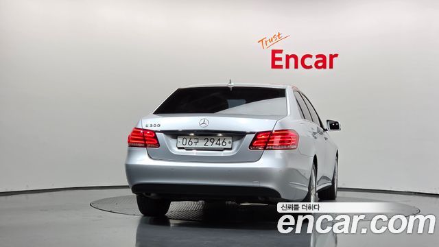 Mercedes-Benz E-Class (W212) E300 Elegance 2014 — фото 4