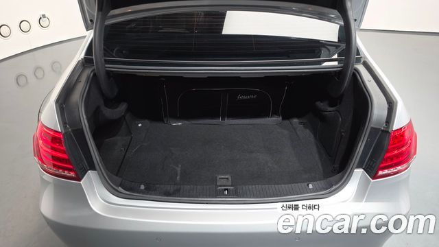 Mercedes-Benz E-Class (W212) E300 Elegance 2014 — фото 20