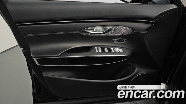 Genesis GV70 2.5T Gasoline 2WD 2023 — фото 24