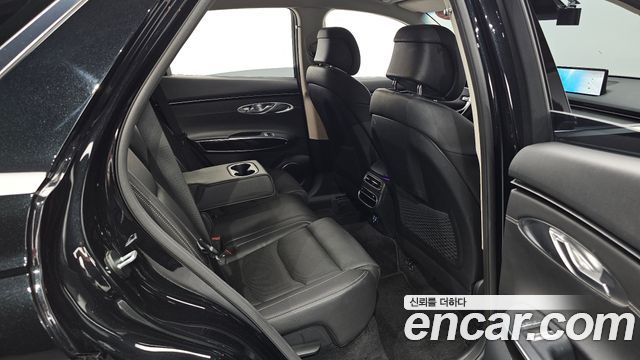 Genesis GV70 2.5T Gasoline 2WD 2023 — фото 26