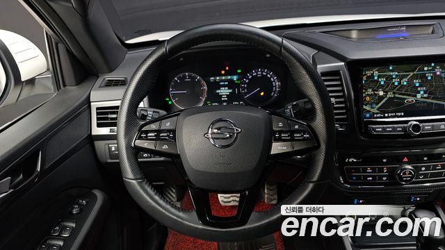 KG Mobility (SsangYong) Rexton Sports Khan Diesel 2.2 4WD Prestige 2021 — фото 13