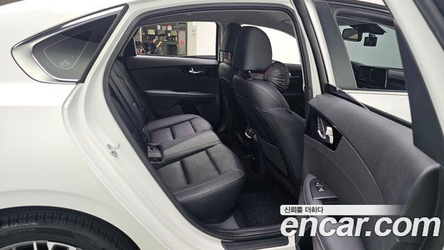 Kia K3 (II) 1.6 Noblesse 2022 — фото 11