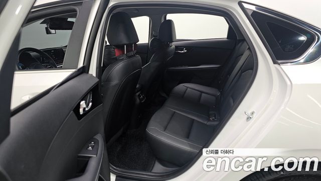 Kia K3 (II) 1.6 Noblesse 2022 — фото 16