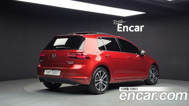 Volkswagen Golf (VII) 2.0 TDI Premium 2016 — фото 2