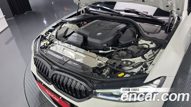 BMW 3 Series (G20) 320i M Sport 2025 — фото 6