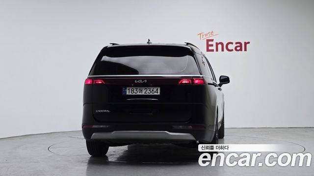 Kia Carnival (IV) Diesel 9-Seater Prestige 2023 — фото 4