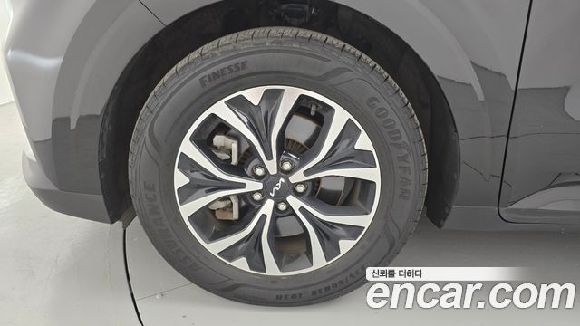 Kia Carnival (IV) Diesel 9-Seater Prestige 2023 — фото 5