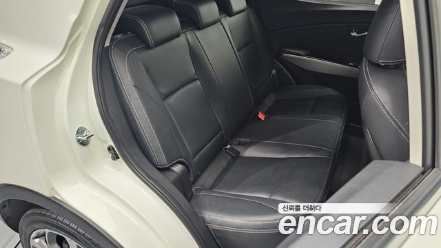 KG Mobility (SsangYong) Tivoli LX 2WD 2016 — фото 11