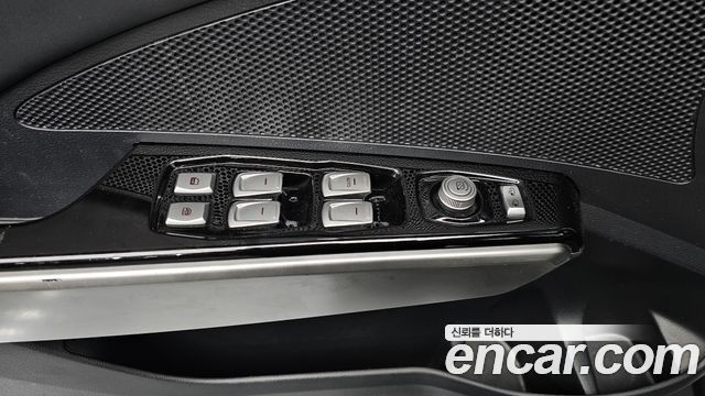 KG Mobility (SsangYong) Tivoli LX 2WD 2016 — фото 17