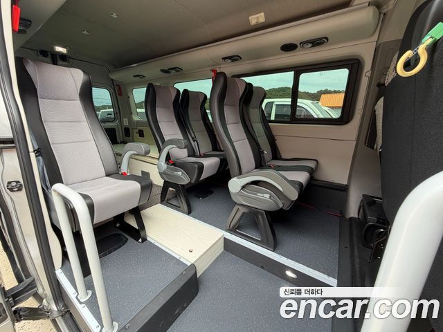 Renault Korea Master 2.3 15-Seater 2020 — фото 17