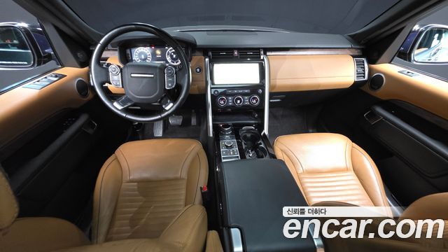 Land Rover Discovery 5 3.0 TD6 HSE Luxury 2018 — фото 7