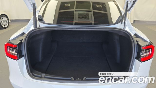 Tesla Model 3 Long Range AWD 2021 — фото 24