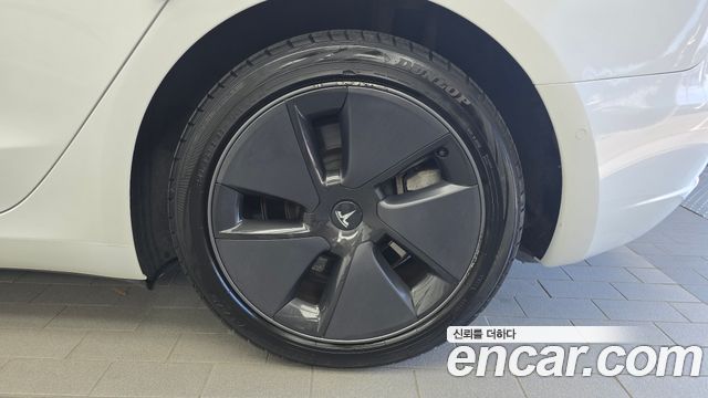 Tesla Model 3 Long Range AWD 2021 — фото 27