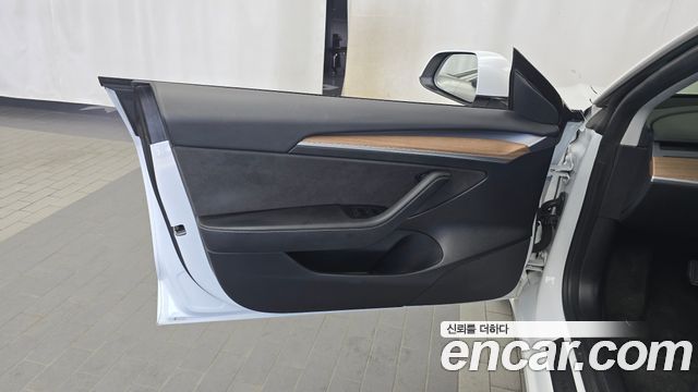 Tesla Model 3 Long Range AWD 2021 — фото 30