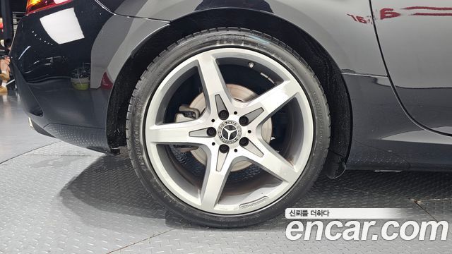 Mercedes-Benz SLC-Class (R172) SLC250 2019 — фото 5