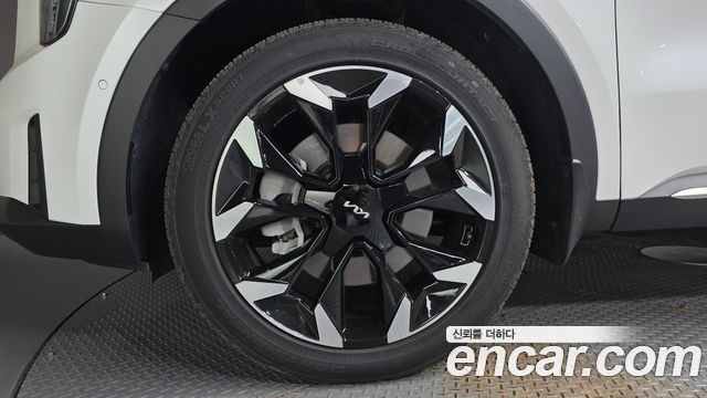 Kia Sorento (IV) Gasoline 2.5T 2WD Noblesse 2025 — фото 5