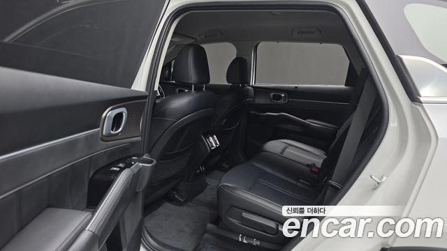 Kia Sorento (IV) Gasoline 2.5T 2WD Noblesse 2025 — фото 16