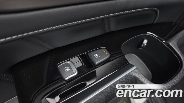 Kia Sorento (IV) Gasoline 2.5T 2WD Noblesse 2025 — фото 17
