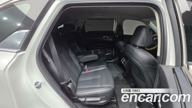 Kia Sorento (IV) Gasoline 2.5T 2WD Noblesse 2025 — фото 18