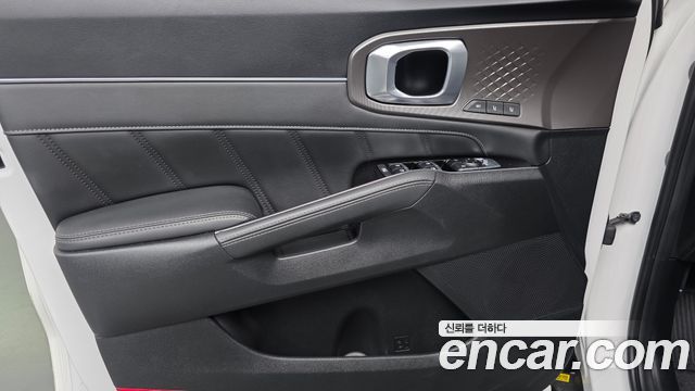 Kia Sorento (IV) Gasoline 2.5T 2WD Noblesse 2025 — фото 24