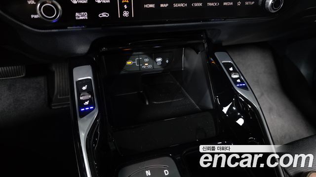 Kia Sorento (IV) Gasoline 2.5T 2WD Noblesse 2025 — фото 32