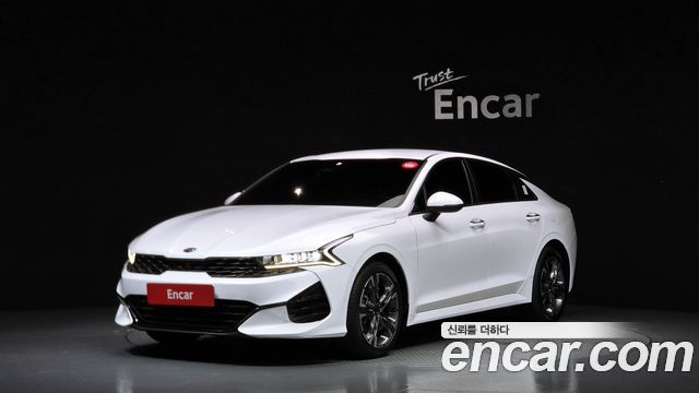 Kia K5 (III) 2.0 Prestige 2020 — фото 1