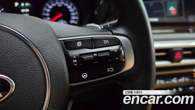 Kia K5 (III) 2.0 Prestige 2020 — фото 16