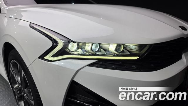Kia K5 (III) 2.0 Prestige 2020 — фото 22