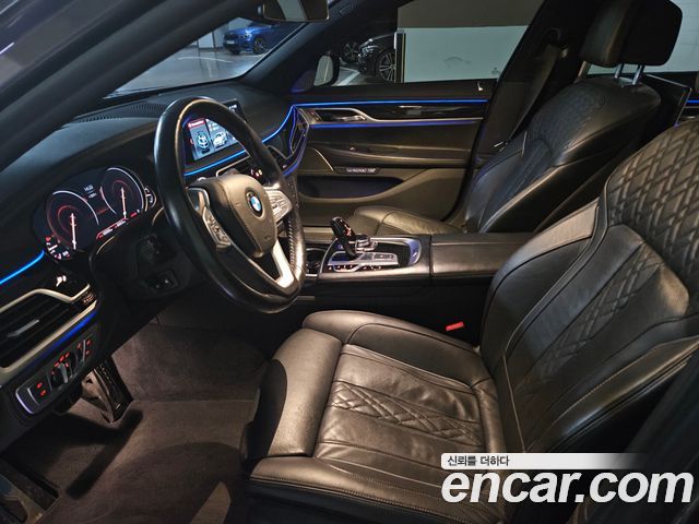 BMW 7 Series (G11) 740Li xDrive M Sport Package 2018 — фото 14