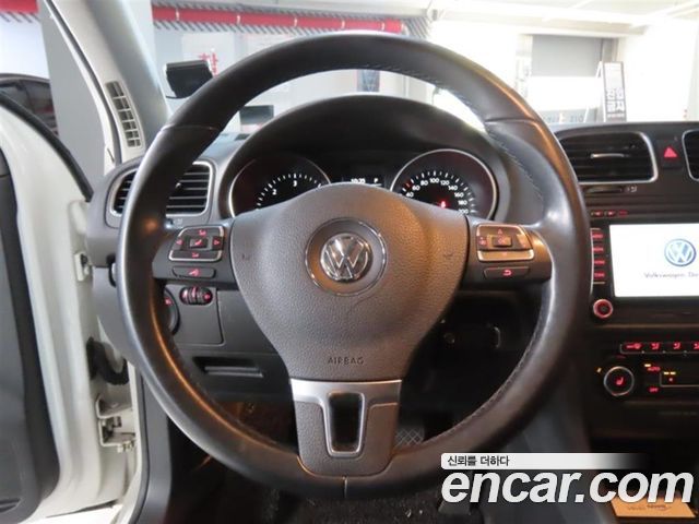 Volkswagen Golf (VI) 2.0 TDI StyleEdition 2013 — фото 19