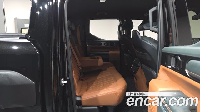 Kia Tasman 2.5T Gasoline 4WD X-Pro 2026 — фото 11