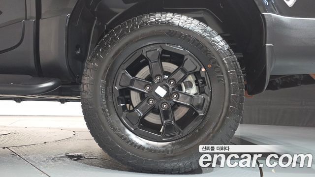 Kia Tasman 2.5T Gasoline 4WD X-Pro 2026 — фото 21
