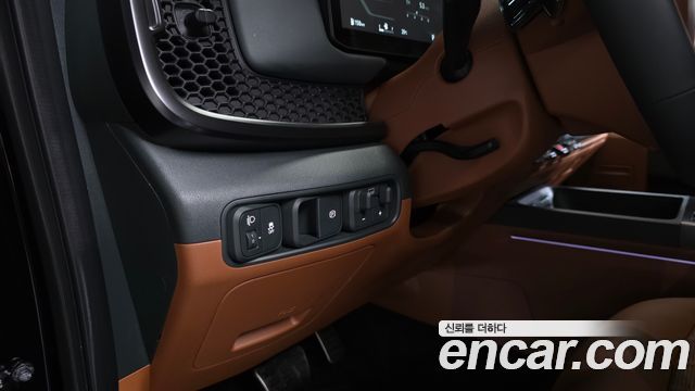 Kia Tasman 2.5T Gasoline 4WD X-Pro 2026 — фото 28