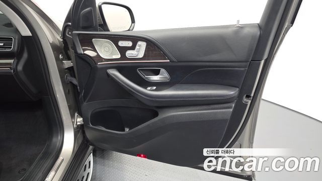 Mercedes-Benz GLE-Class (W167) GLE350e 4MATIC 2021 — фото 24