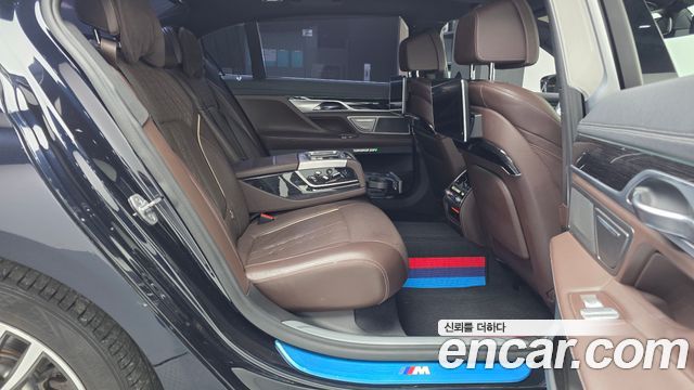 BMW 7 Series (G11) 740Li xDrive M Sport Package 2018 — фото 12