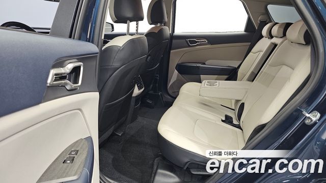 Kia Sportage (V) Diesel 2.0 4WD Nobleless 2022 — фото 12