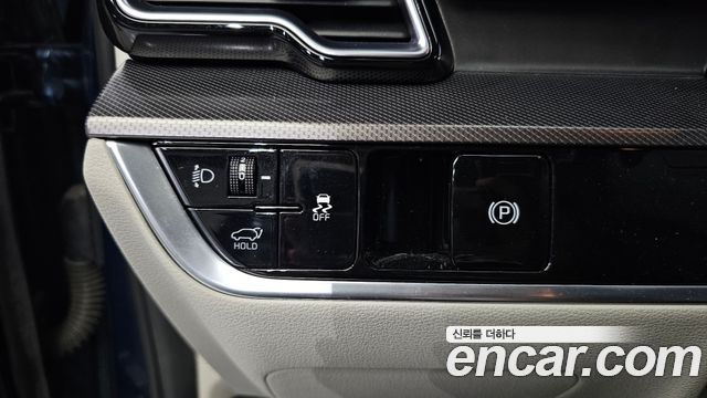 Kia Sportage (V) Diesel 2.0 4WD Nobleless 2022 — фото 14